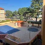 Διαμέρισμα T3 - 6 Personnes - 350m - Piscine - Parking