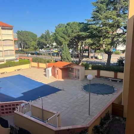 Apartmán T3 - 6 Personnes - 350m - Piscine - Parking