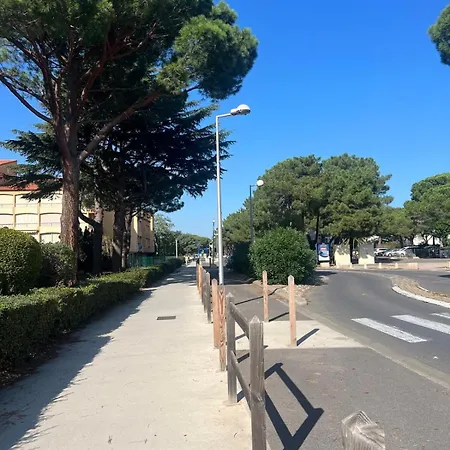 Apartmán T3 - 6 Personnes - 350m - Piscine - Parking