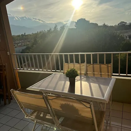 Apartment Proche Plages Avec Vue Montagne